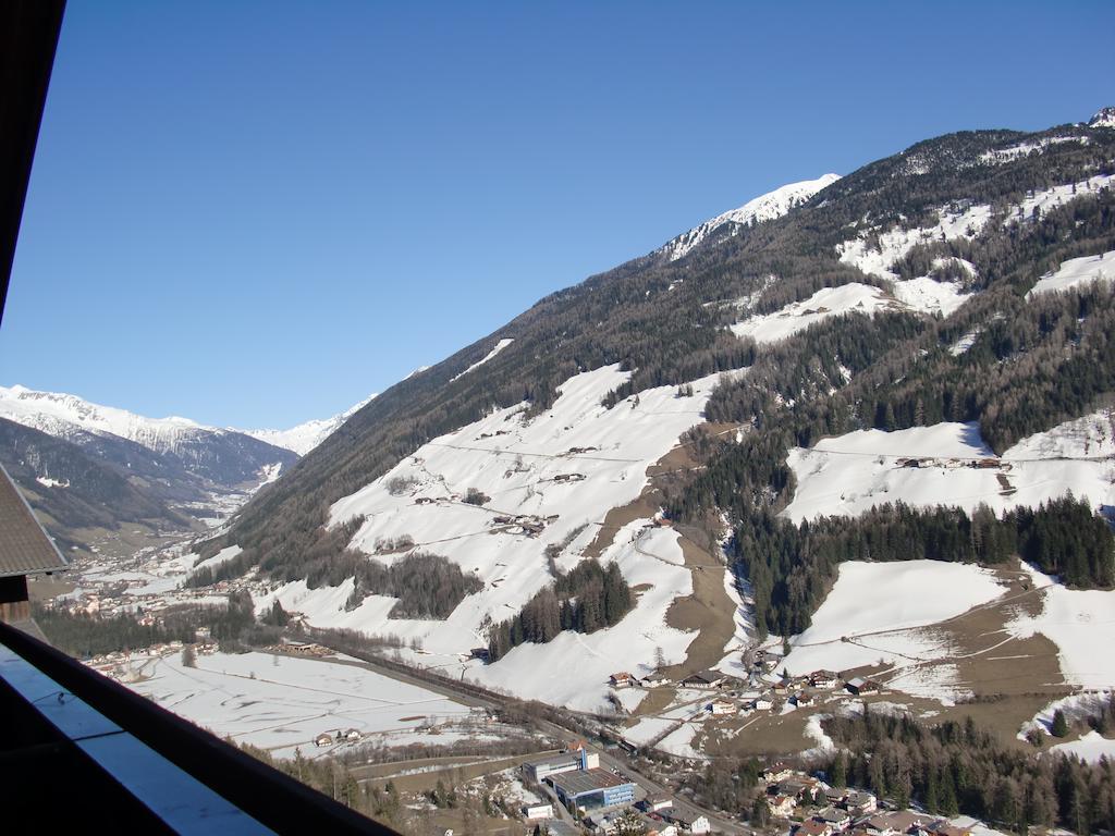 Grossstahlhof Mountain & Panorama View Apartment Ahrntal Room photo